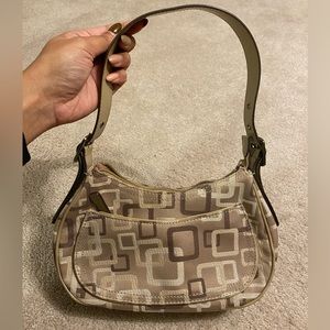 BRAND NEW! Nine West Retro Print Shoulder Bag in Neutral Colours.